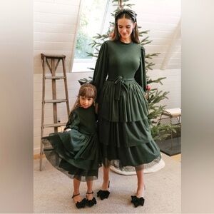 Ivy City Co | Romantic Cosette Tiered Dress in Forest Green ~ NWT Large